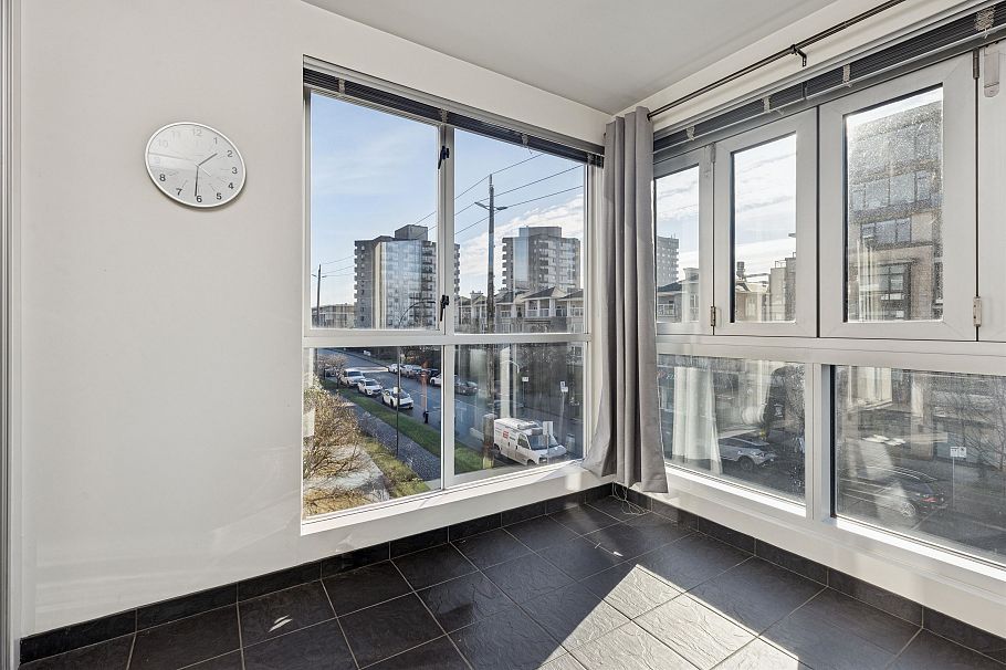 311 122 E 3rd Street North Vancouver, BC - 13