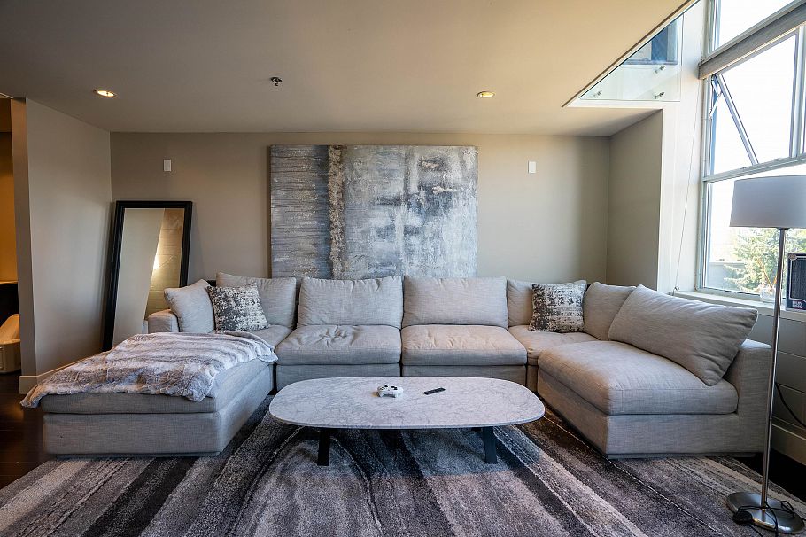 305 1220 E Pender Street Vancouver, BC - 8