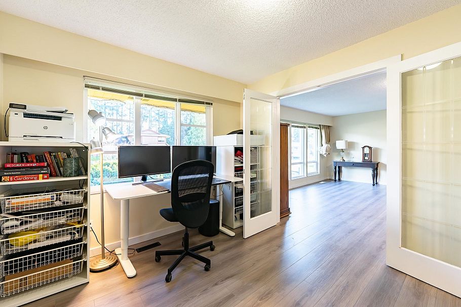 2075 Rufus Drive North Vancouver, BC - 12