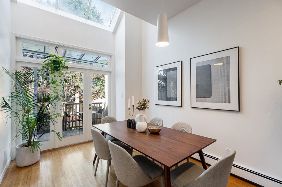 3241 W 6th Avenue Vancouver, BC - 11