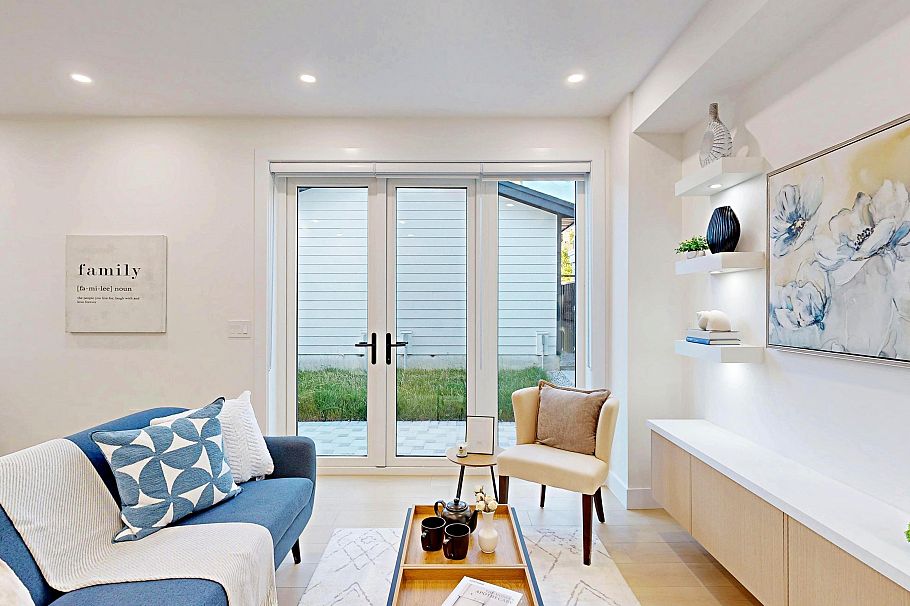 2 3425 Archimedes Street Vancouver, BC - 2