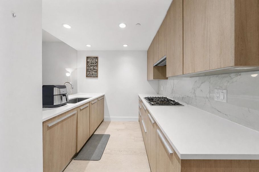 2779 Library Lane North Vancouver, BC - 7