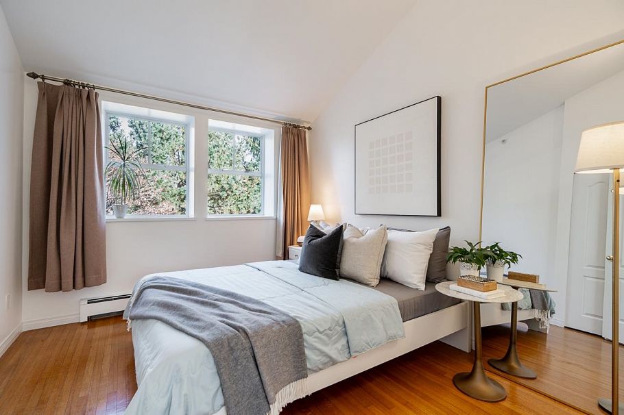 3241 W 6th Avenue Vancouver, BC - 17