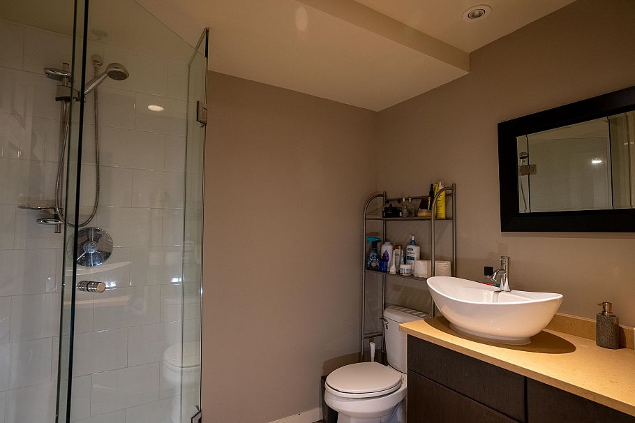 305 1220 E Pender Street Vancouver, BC - 22