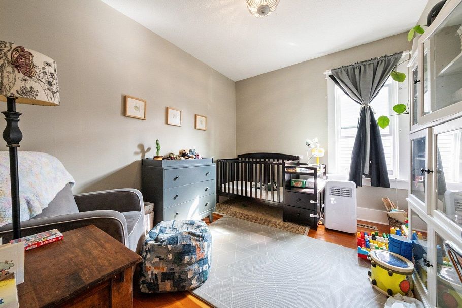 720 E 30th Avenue Vancouver, BC - 22