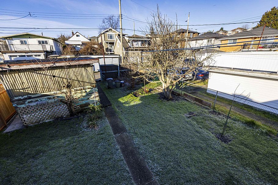 5761 Culloden Street Vancouver, BC - 23