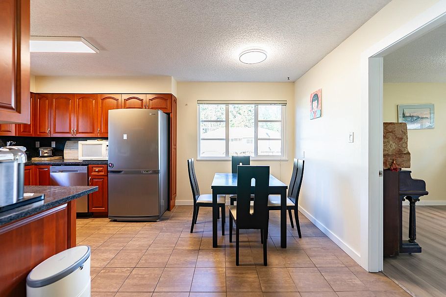 2075 Rufus Drive North Vancouver, BC - 14