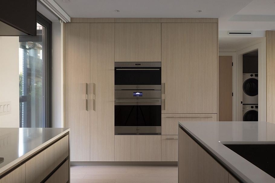 772 W 27th Avenue Vancouver, BC - 5