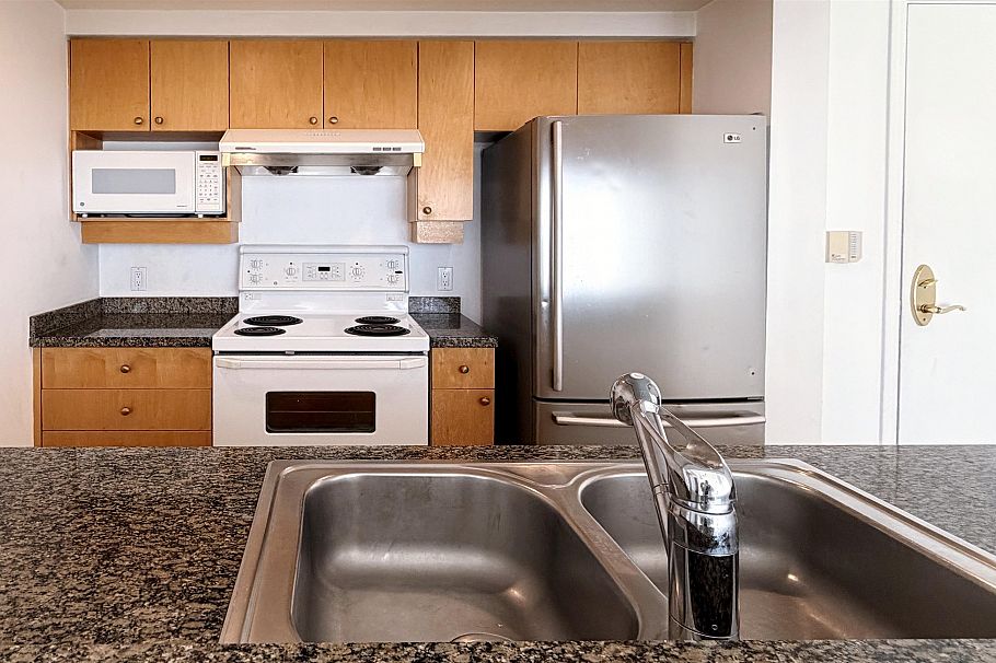 1705 1228 Marinaside Crescent Vancouver, BC - 7