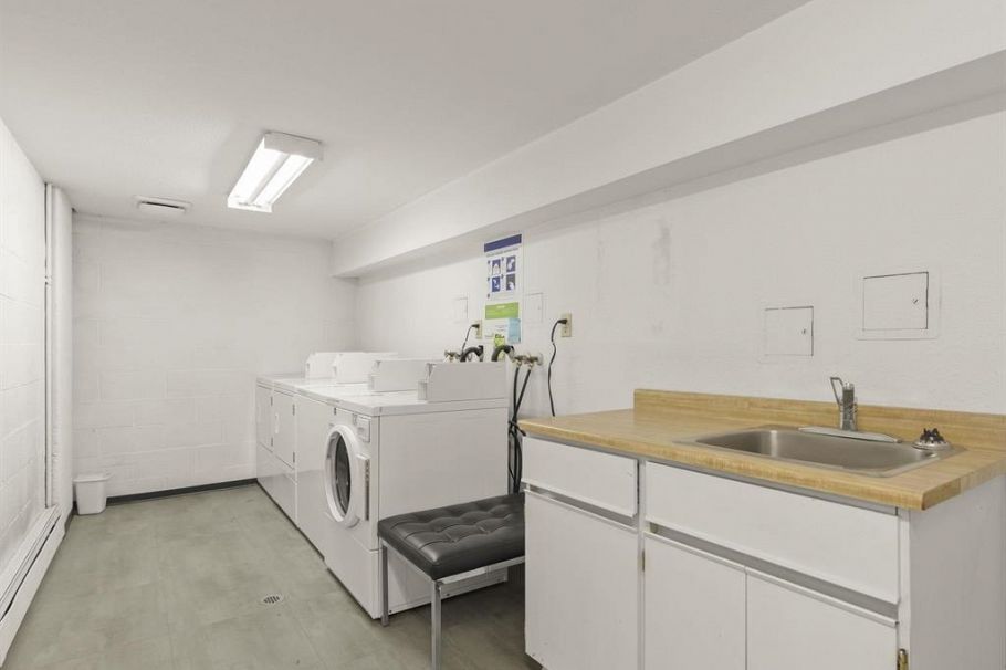 314 250 W 1st Street North Vancouver, BC - 13