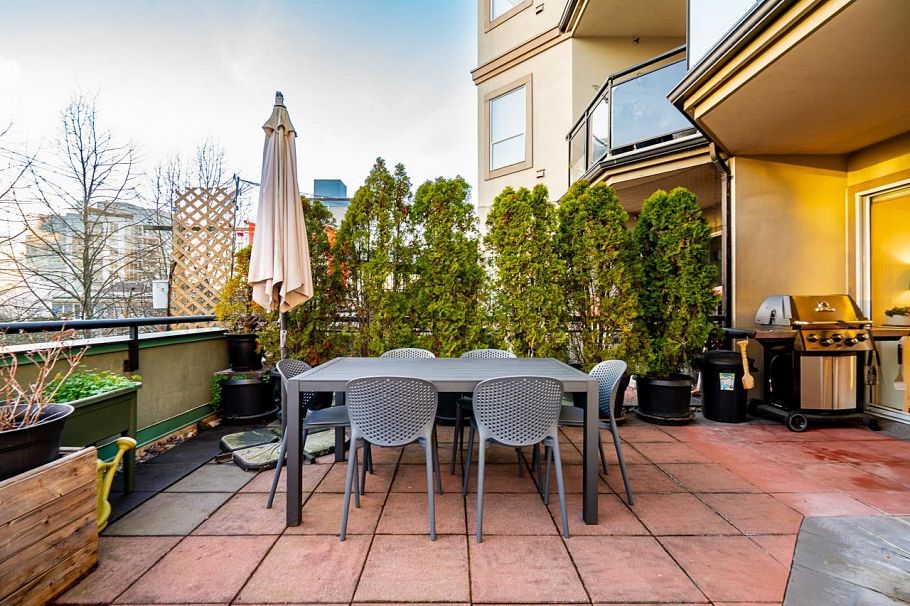 202 131 W 3rd Street North Vancouver, BC - 10