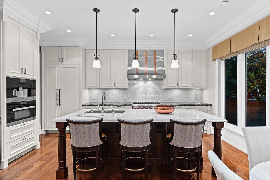 4651 Simpson Avenue Vancouver, BC - 6