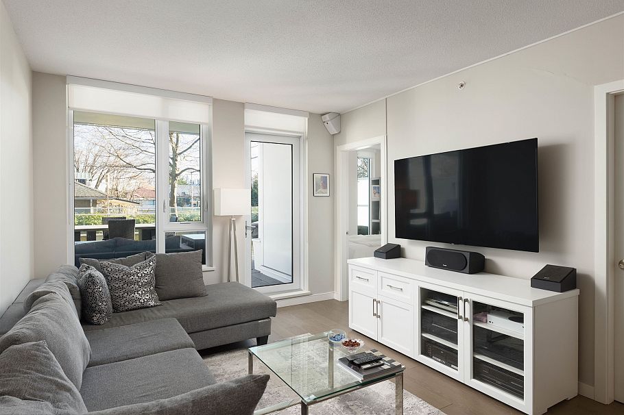 225 2888 Cambie Street Vancouver, BC - 1