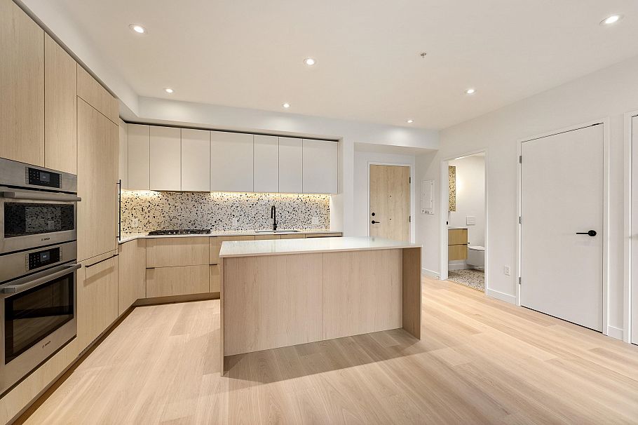 520 2471 St George Street Vancouver, BC - 6