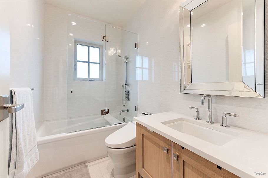 1192 W 39th Avenue Vancouver, BC - 25