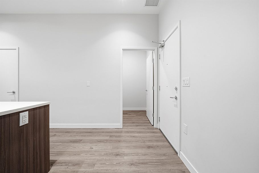 115 3430 E Kent Avenue South Avenue Vancouver, BC - 10