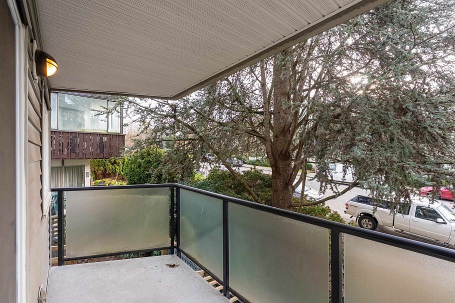 208 2255 Eton Street Vancouver, BC - 25