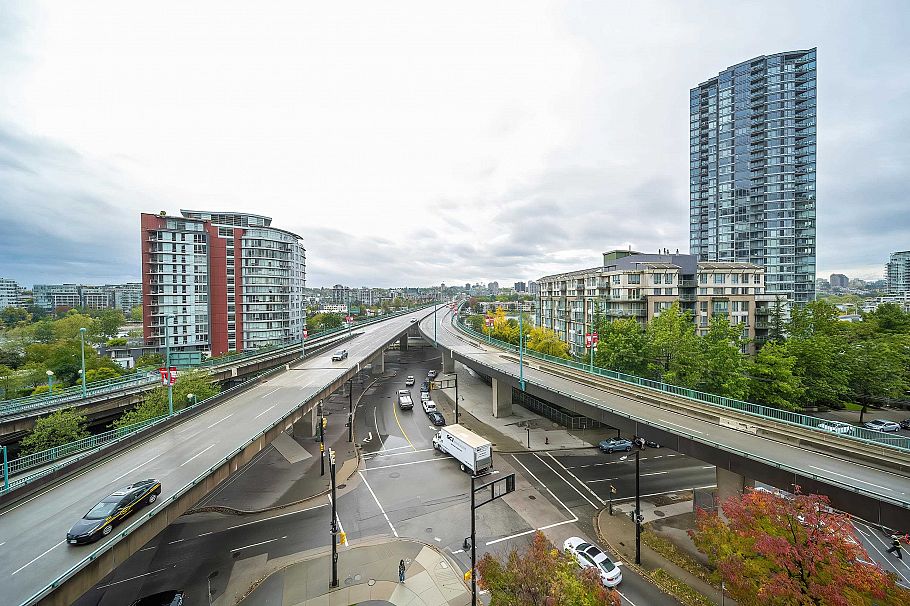 785 87 Nelson Street Vancouver, BC - 27