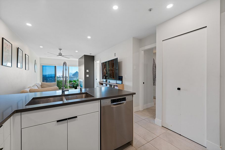 414 332 Lonsdale Avenue North Vancouver, BC - 6