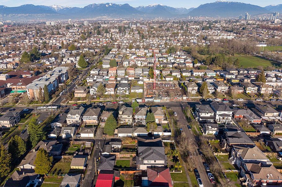 6529 Dawson Street Vancouver, BC - 38