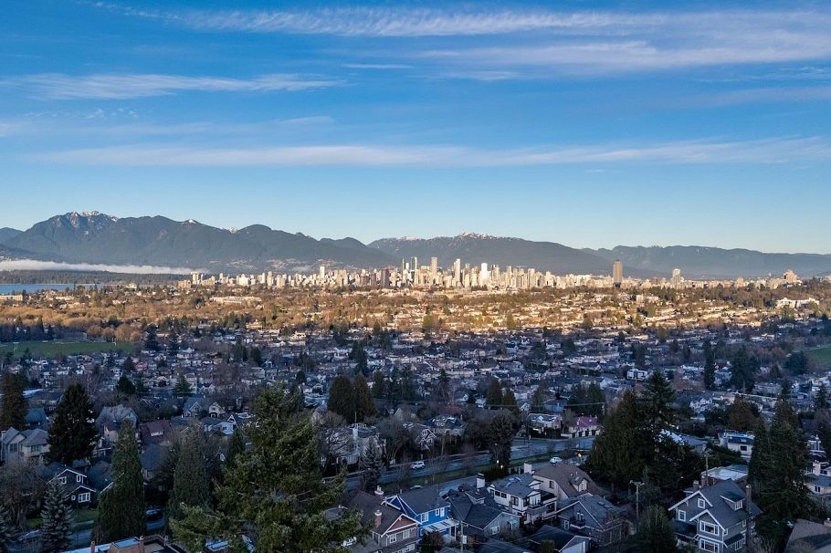 3150 W 26th Avenue Vancouver, BC - 5