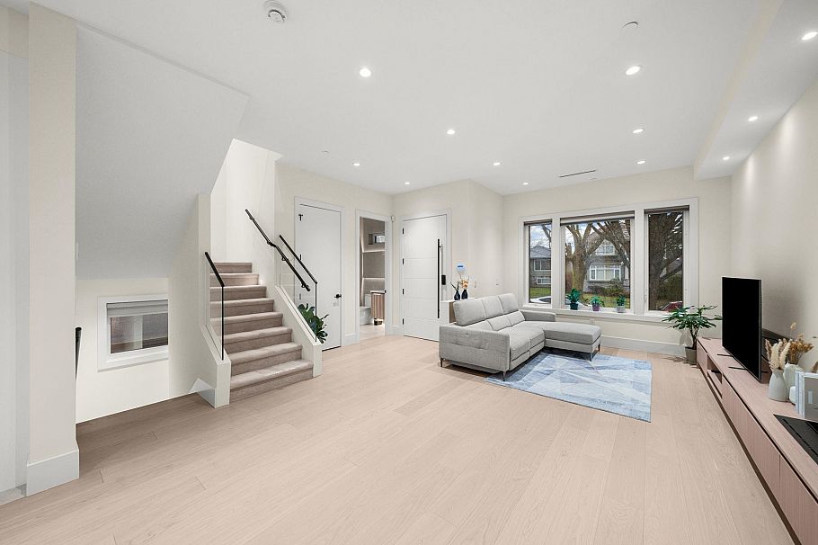 7851 Cartier Street Vancouver, BC - 8