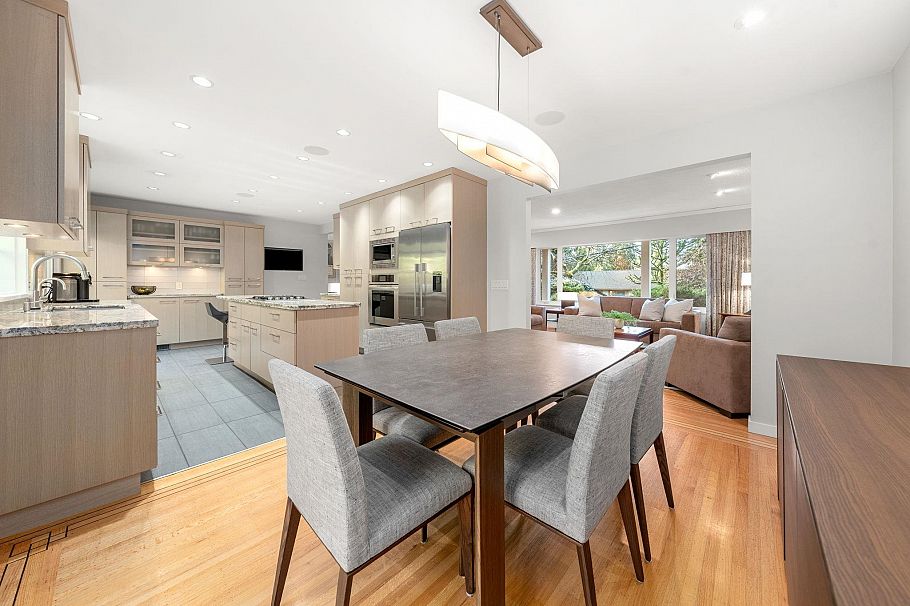 4966 Ranger Avenue North Vancouver, BC - 10