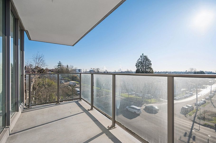 306 8181 Chester Street Vancouver, BC - 18