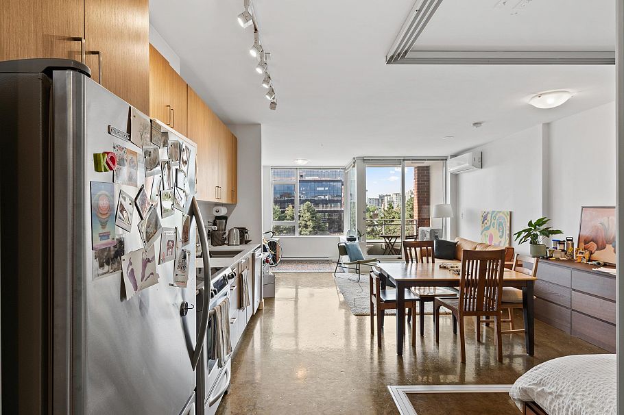 617 221 Union Street Vancouver, BC - 12