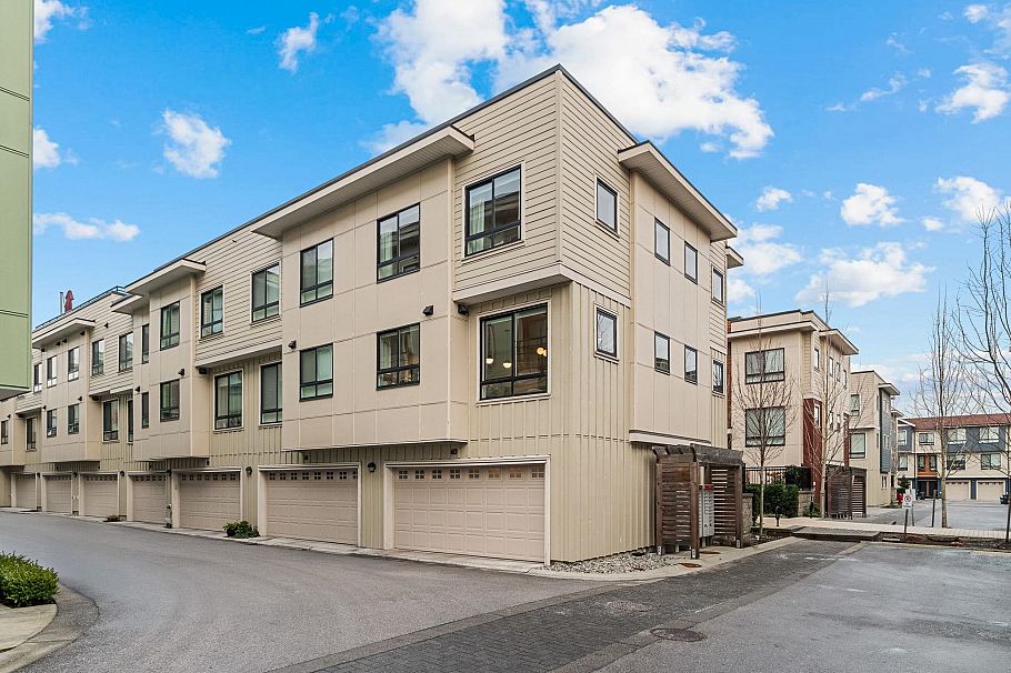 60 10199 River Drive Richmond, BC - 25