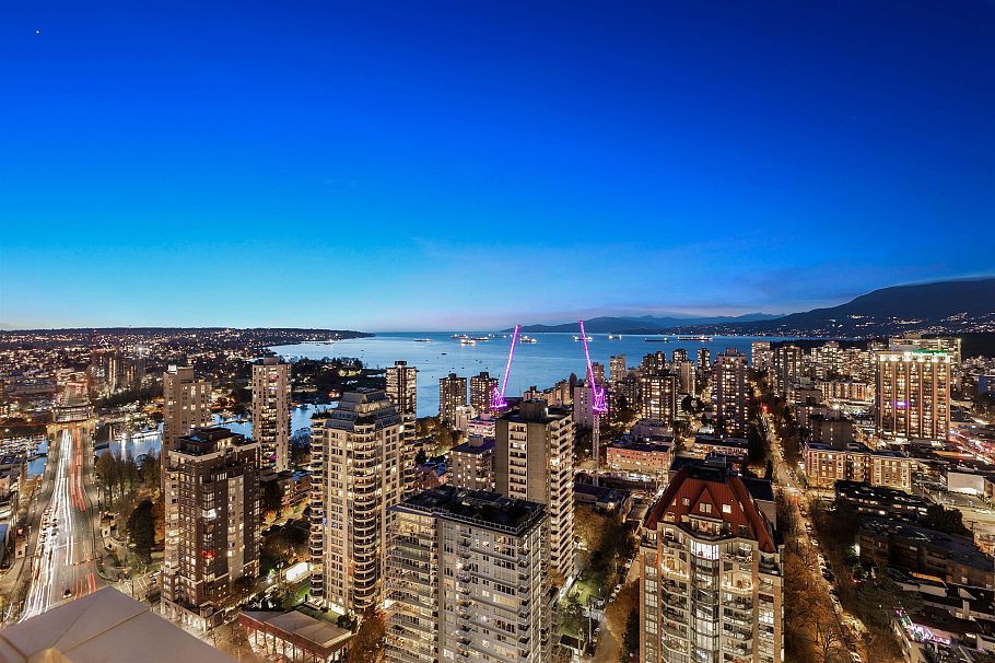 3601 1289 Hornby Street Vancouver, BC - 23