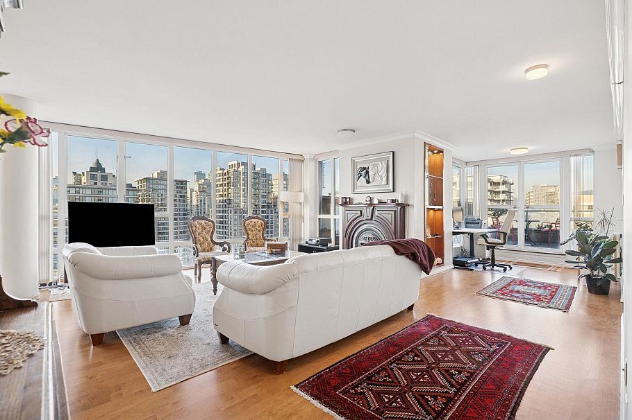 PH5 950 Cambie Street Vancouver, BC - 2