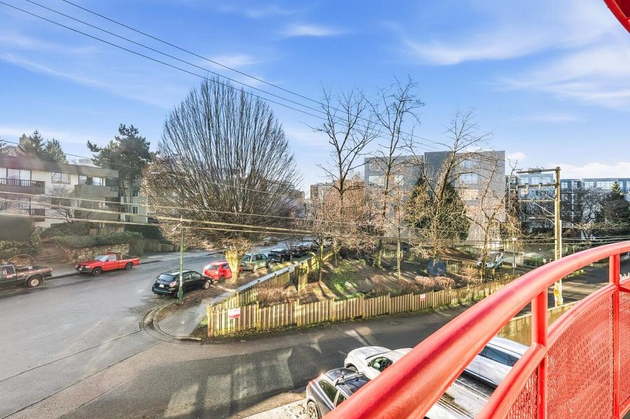 327 350 E 2nd Avenue Vancouver, BC - 10