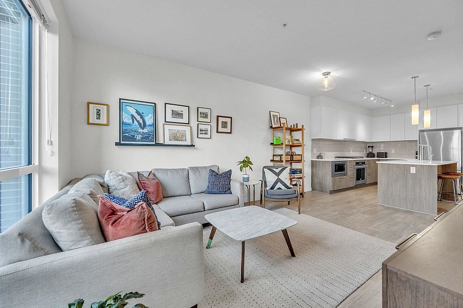 108 615 E 3rd Street North Vancouver, BC - 4