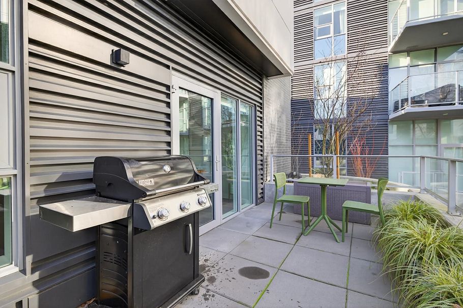 3 8693 Oolichan Way Vancouver, BC - 9