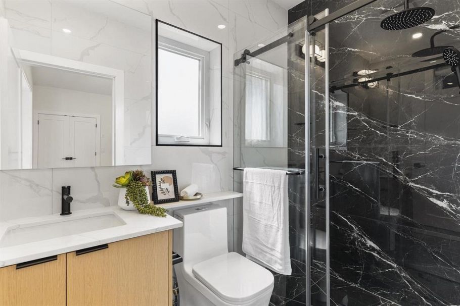 2 1243 Nootka Street Vancouver, BC - 24