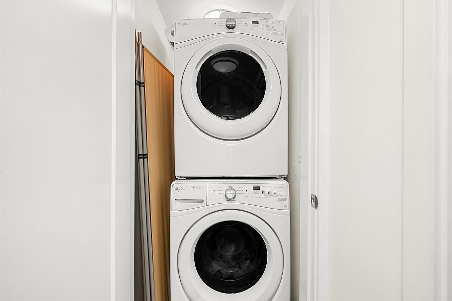 2745 Ward Street Vancouver, BC - 15