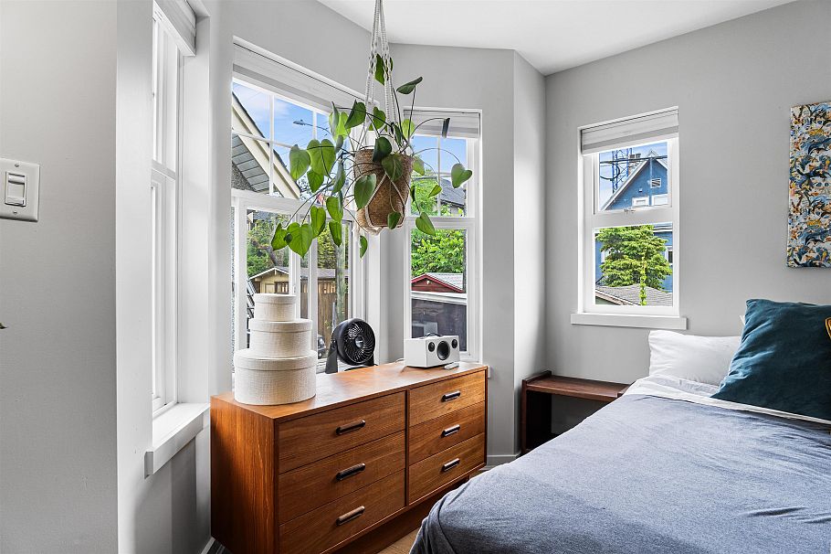 5 1638 E Georgia Street Vancouver, BC - 20