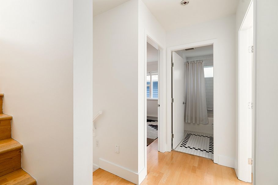 888 Union Street Vancouver, BC - 35