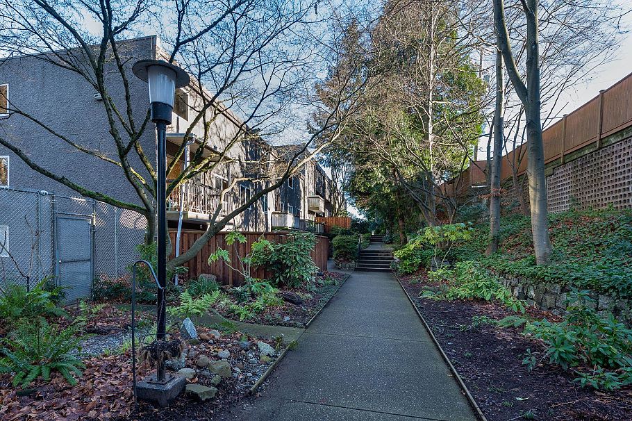 809 756 Great Northern Way Vancouver, BC - 19