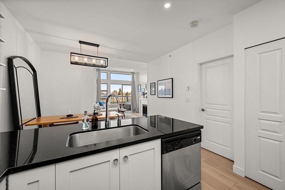 409 4550 Fraser Street Vancouver, BC - 20