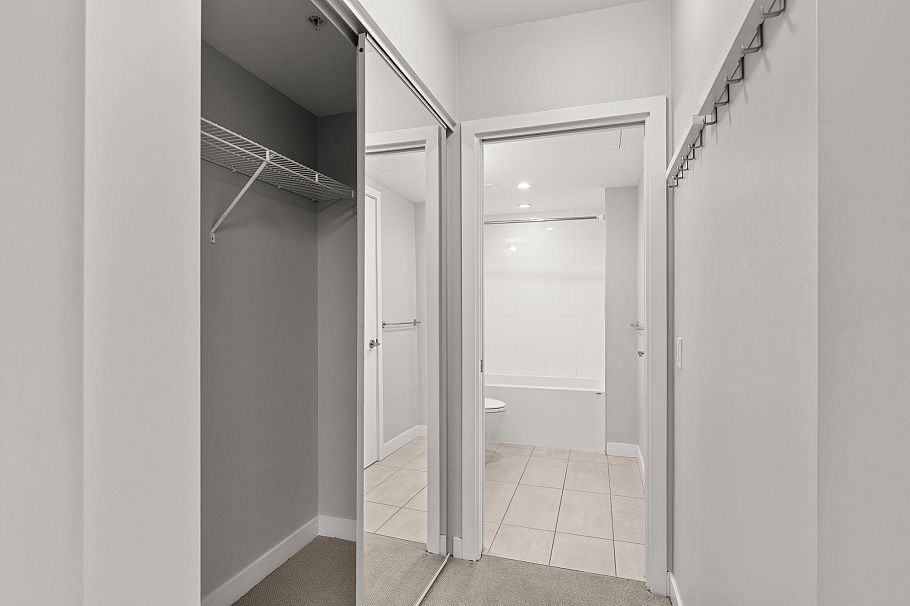 207 111 E 3rd Street North Vancouver, BC - 21