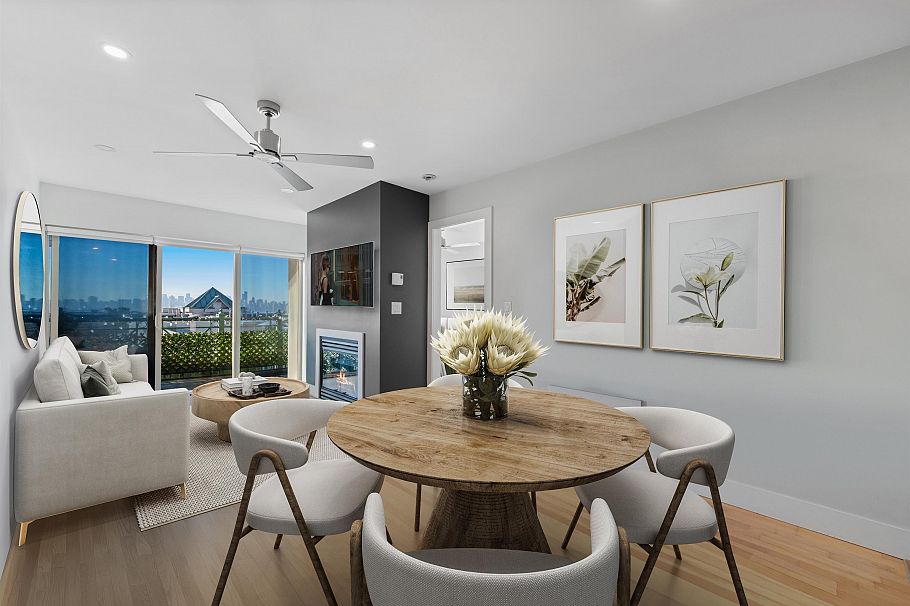 414 332 Lonsdale Avenue North Vancouver, BC - 1