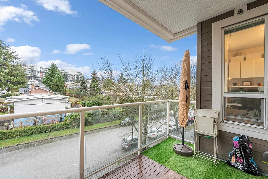 315 3551 Foster Avenue Vancouver, BC - 21