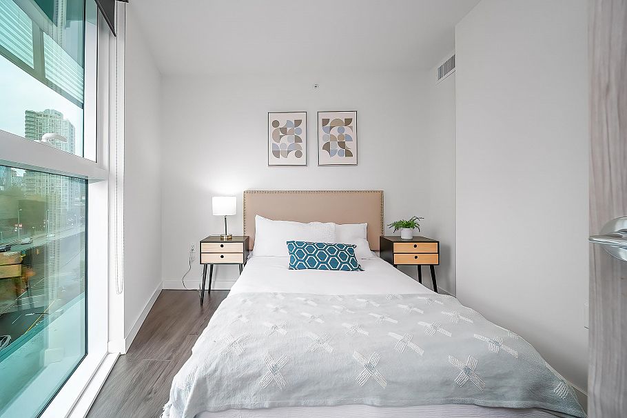 785 87 Nelson Street Vancouver, BC - 11