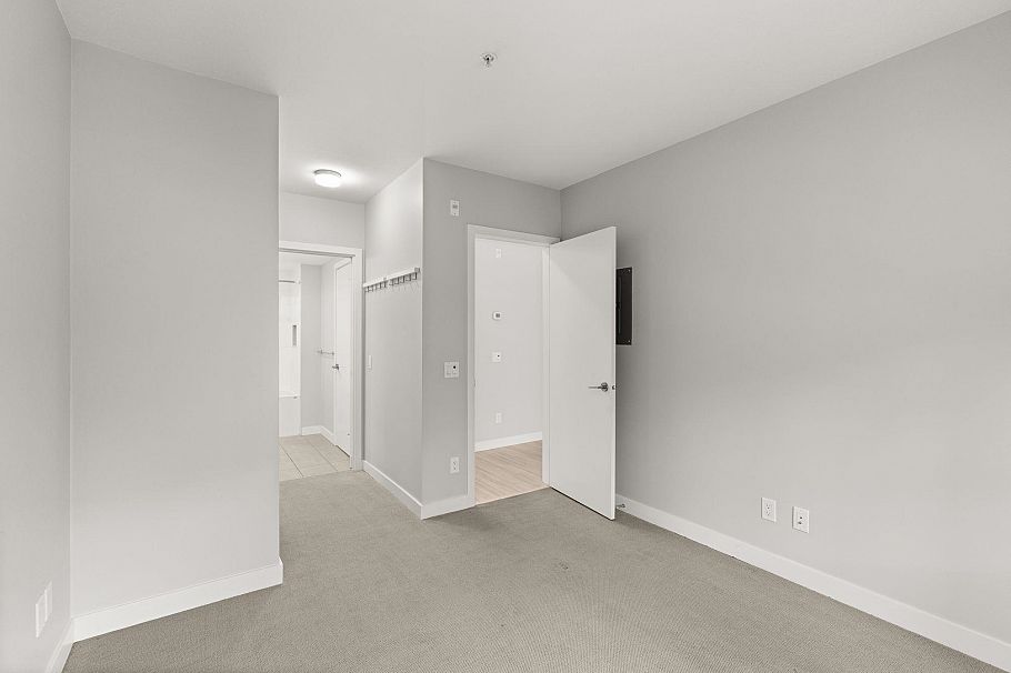 207 111 E 3rd Street North Vancouver, BC - 19