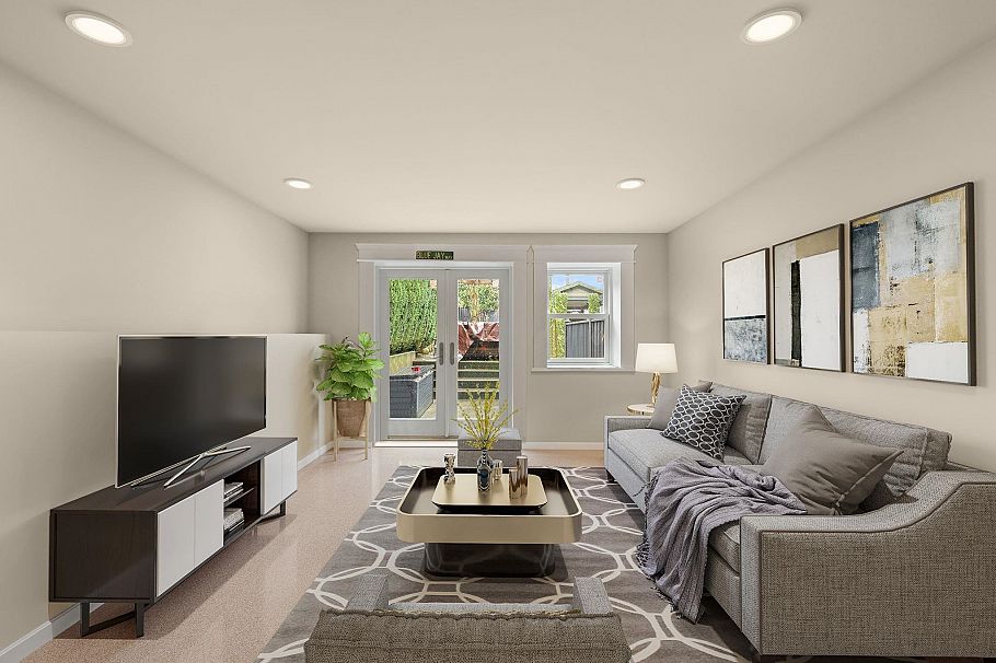 2576 Oxford Street Vancouver, BC - 11