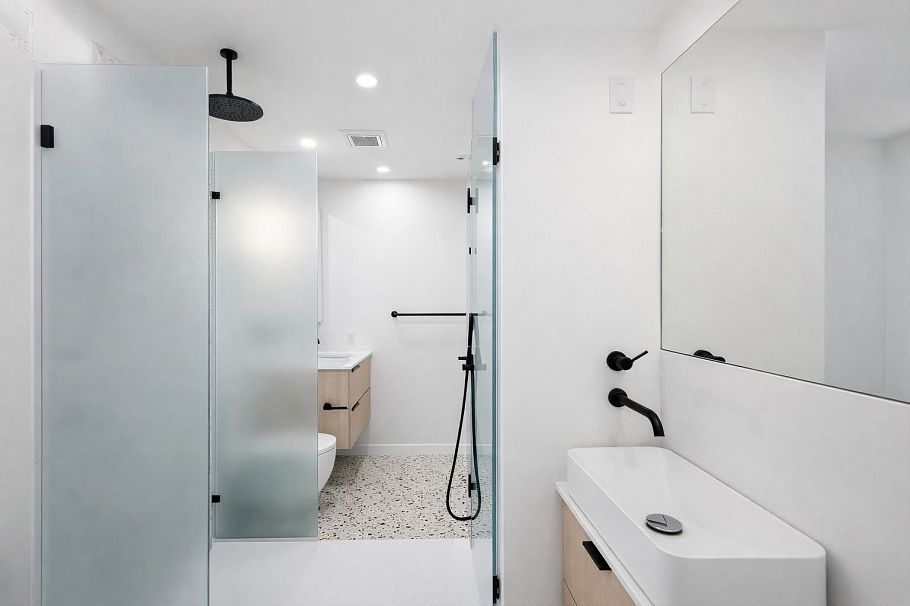 422 2471 St George Street Vancouver, BC - 21