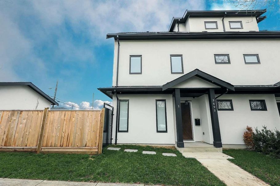 1 3695 E 26 Avenue Vancouver, BC - 5