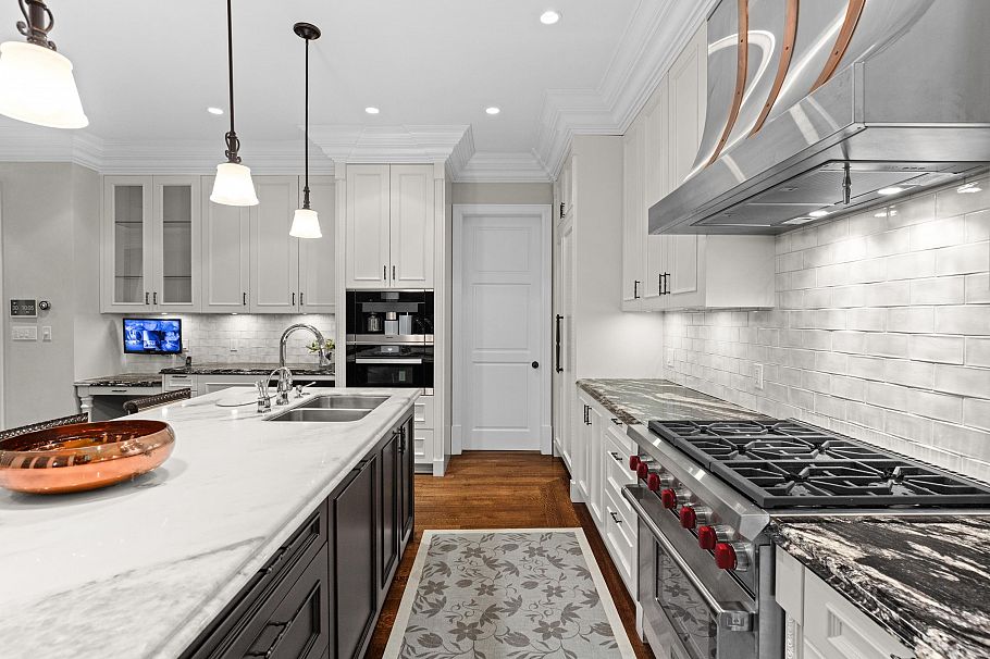 4651 Simpson Avenue Vancouver, BC - 8